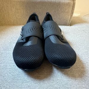 Shimano spinning shoes size 8 US , 40 Eu